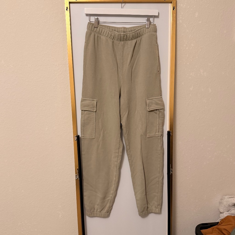 American Eagle Green Cargo Sweatpants